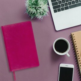 Ежедневник недатированный А5 138х213 мм BRAUBERG "Rainbow" под кожу, 136 л., розовый, 111665