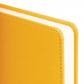 Ежедневник недатированный А5 138х213 мм BRAUBERG "Imperial" под кожу, 160 л., желтый, 111858