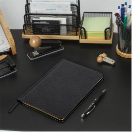 Еженедельник недатированный А5, 145х215 мм, BRAUBERG "Iguana", под кожу, 64 л., черный, 114478