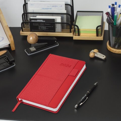 Ежедневник датированный 2024 А5 138х213 мм BRAUBERG "Pocket", под кожу, карман, держатель для ручки, красный, 114991