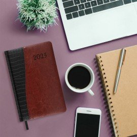 Ежедневник датированный 2025, А5, 138x213 мм, BRAUBERG "Cayman", под кожу, черный/коричневый, 115770