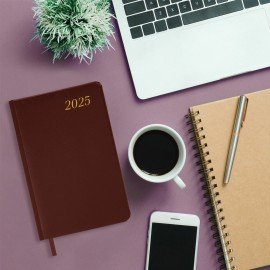 Ежедневник датированный 2025 А5 138x213 мм BRAUBERG "Iguana", под кожу, коричневый, 115782