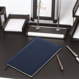 Еженедельник датированный 2025, 210х297 мм, А4, BRAUBERG "Imperial", под кожу, синий, 115944