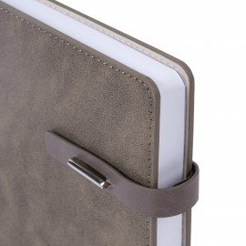 Ежедневник недатированный А5 138х213мм BRAUBERG "Cowboy", под кожу, застежка 160л, коричневый, 116198