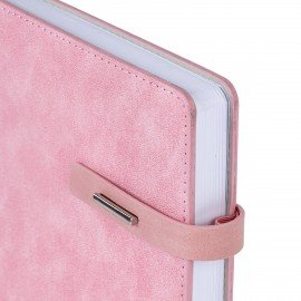 Ежедневник недатированный А5 138х213мм BRAUBERG "Cowboy", под кожу, застежка 160л, розовый, 116199