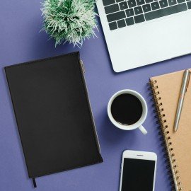 Ежедневник недатированный А5 145х220мм BRAUBERG Zipline, под кожу, карман-молния, 160л, черный, 116247