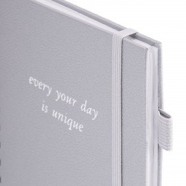 Бизнес-тетрадь на гребне А5 148х216мм BRAUBERG Calipso под кожу, резинка, клетка, 80л, серая, 116253