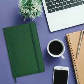 Ежедневник недатированный А5 138х213мм BRAUBERG Base, под кожу, 160л, темно-зеленый, 116257