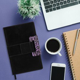 Ежедневник недатированный А5 138х213мм BRAUBERG Safari, под кожу, магнит 160л, Leopard, фиолетовый, 116593