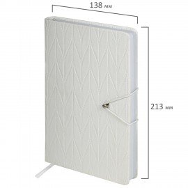 Ежедневник недатированный А5 138х213мм BRAUBERG Braided, под кожу, гвоздик 160л, белый, 116600