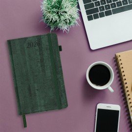 Ежедневник датированный 2026 А5 138x213мм BRAUBERG Wood, под кожу, держатель для ручки, зеленый, 117109