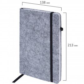 Блокнот А5 138x213мм BRAUBERG "Voylok" войлок, резинка, держатель, 80л клетка, серый, 117135