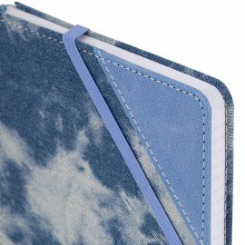 Блокнот А5 135x210мм BRAUBERG "Denim", ткань/экокожа, резинка, держатель, 80л клетка, голубой, 117138
