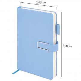 Ежедневник недатированный А5 143х210мм BRAUBERG Deluxe, под кожу, магнит 160л, голубой, 117144