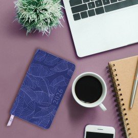 Еженедельник датированный 2026 МАЛЫЙ ФОРМАТ 95х155мм А6 BRAUBERG Foliage, под кожу, сиреневый, 117201