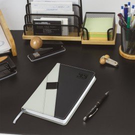 Ежедневник датированный 2026 А5 138х213мм BRAUBERG Swirl,под кожу, держатель для ручки, серый, 117482