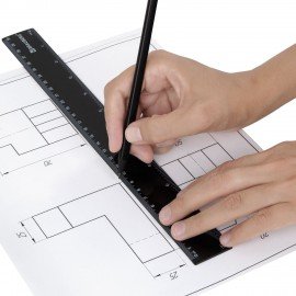 Линейка пластиковая 30 см BRAUBERG, черная, 210837