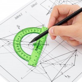 Транспортир пластиковый 10 см, 180 градусов, BRAUBERG, прозрачный, неоновый, ассорти, 210847