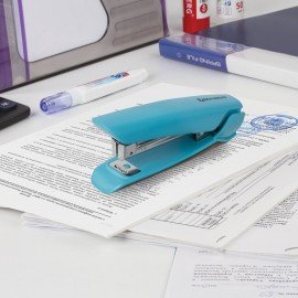 Степлер №10 BRAUBERG "ULTRA", до 20 листов, с антистеплером, голубой, 228755