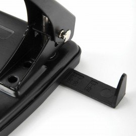 Дырокол металлический BRAUBERG "Classic", до 25 л., черный, 229697