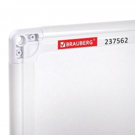Доска магнитно-маркерная 90х120 см, ПВХ-рамка, BRAUBERG "Standard", 237562