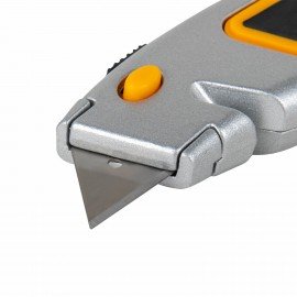 Нож универсальный мощный алюминиевый BRAUBERG "Heavy duty", автофиксатор, резиновые вставки, 238735