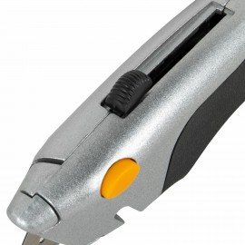 Нож универсальный мощный алюминиевый BRAUBERG "Heavy duty M", автофиксатор, резиновые вставки, 238736