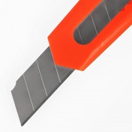 Нож канцелярский 18 мм КОМПЛЕКТ "5шт + 1шт В ПОДАРОК", фиксатор, блистер, BRAUBERG "Classic", 238773