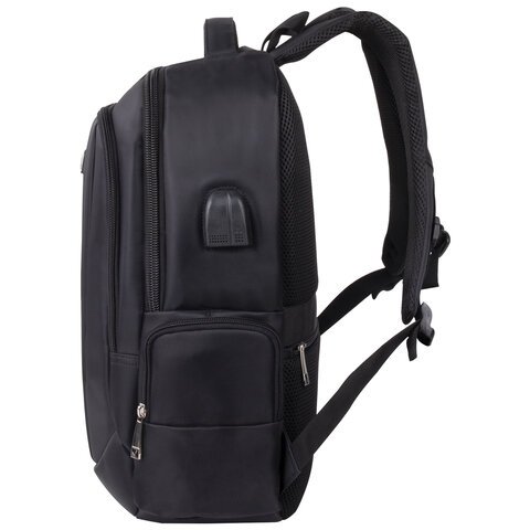 Рюкзак BRAUBERG FUNCTIONAL с отделением для ноутбука, 2 отделения, USB-порт, "Leader", 45х32х17 см, 270799