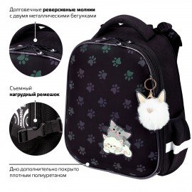 Ранец BRAUBERG LUMINOUS, 2 отделения, с брелоком, "Paws", СВЕТЯЩИЙСЯ РИСУНОК, 38х29х16 см, 271366