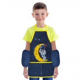 Фартук с нарукавниками для уроков труда BRAUBERG KIDS, 45x54 см, 2 кармана, "Spaceman", 271639