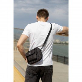 Сумка на плечо HEIKKI ATOM (ХЕЙКИ) два кармана, черная, 17х22х6 см, 272633