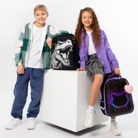 Ранец BRAUBERG SHINY, 2 отделения, с брелком, Scary dino, СВЕТЯЩИЙСЯ РИСУНОК, 38х28х14 см, 273143