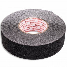 Клейкая ПРОТИВОСКОЛЬЗЯЩАЯ зернистая лента 50 мм х 20 м, ЧЕРНАЯ, основа ПВХ, BRAUBERG, 606774