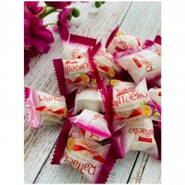 Конфеты RAFFAELLO "Маракуйя" с цельным миндальным орехом в кокосовой стружке, 150 г, 9020000001086