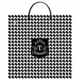 Пакет с пластиковой ручкой ПВД, 36х37см, "Шанель", 100мкм, ШК1959, н00112268